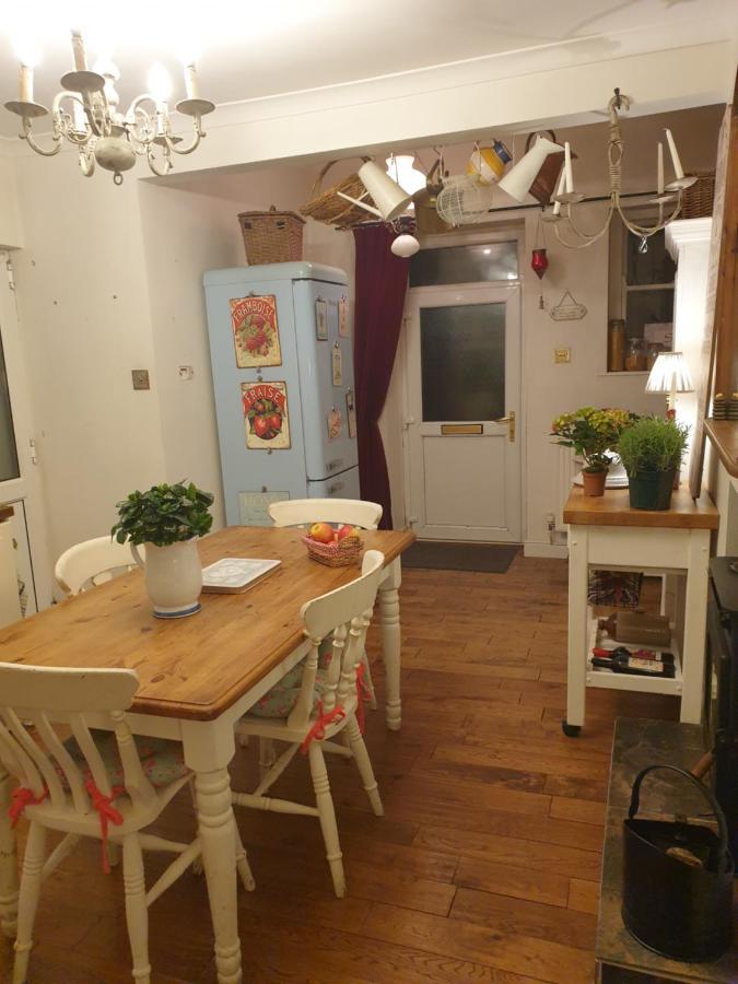 Judy'S B&B Private Home 카디프 외부 사진